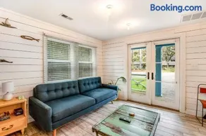 The Compound - 3 Cottages - Image 4