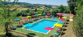 ZEcamping 3 étoiles animaux acceptés et piscine au milieu des collines - Image 1