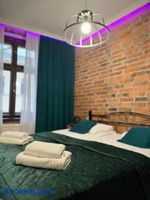 Green Loft by Rentoom - Image 2