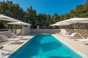 Luxury Villa Lucice View - Image 2