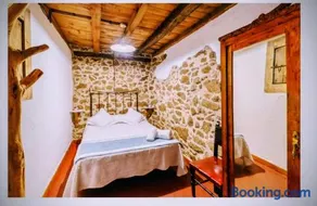 Tu Casa de Pueblo - Image 2