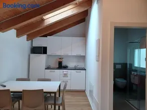 Superior Beach Aparthotel - Image 4