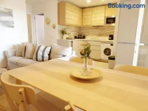 Can Isabel, apartamento con piscina, restaurante y zona de juegos - Image 1
