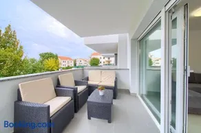 Adria House - Image 4