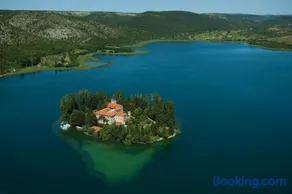 Holiday Home Toma - Image 4