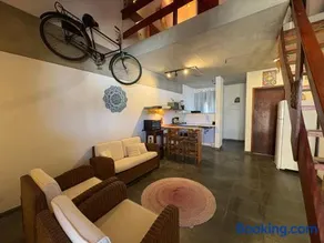 Loft charmoso bem no centro - Image 3