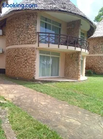Ledger Plaza Bahari Beach Hotel - Image 3