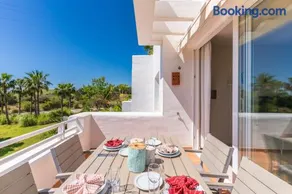 Alcazaba Lagoon Apartment - Image 4