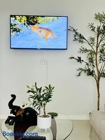 Olive Breeze - Image 4
