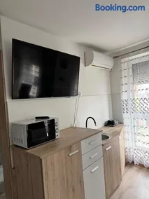 Platinum Guesthouse - Image 2
