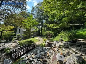 Stone Leaf Farm Private Nature Retreat with Pool, Waterfalls, Orchards & Gardens - Image 2