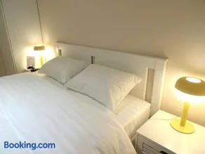 Smart Apartament Premium Tei - 110 mp, 4 Camere, Jacuzzi & Living Generos, Cameră Copii, Piatra Neamț - Image 3