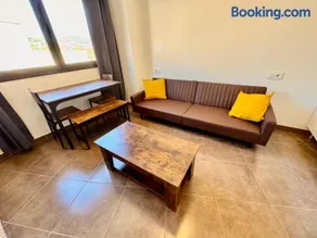Perita Apartamentos - Image 1