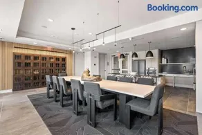 Spacious Apt W Gym in Building - Image 2