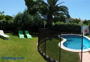 Villa 100 m from the beach - Image 2