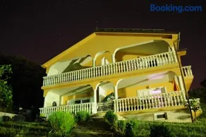 Apartments Viktorija - Image 3