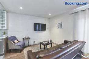Bowness Suites - Image 2