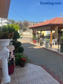 Hotel Gjoci - Image 4