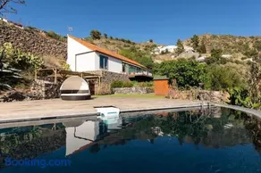 Finca en el Corazón de la Isla - Image 1