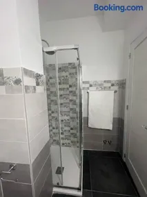 Acquamarina Luxury Rooms - Image 4