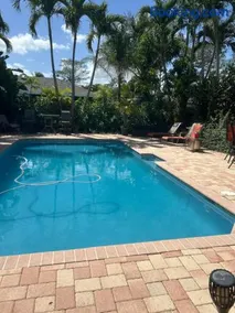 Guest suite- Pool view- Maria of Spain - Image 2