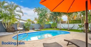 Palm Fiction - Pool and Hard Rock Casino - Image 3