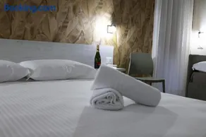 Bed and Breakfast 3 Medaglie - Image 1