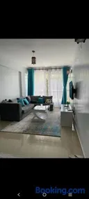 Zoe Homes Greypoint 1 bedroom apartment 301 - Image 1