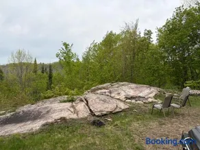 Hidden Getaway - Image 4