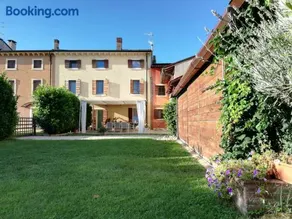 Appartamento RESIDENZA LA CORTE Verona a 10 minuti di auto dall'Arena- piano terra con terrazza esclusiva, giardino, piscina e comodo posto auto - Image 5