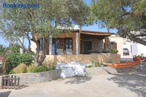 Pine Cottage, Syros Island - Image 1