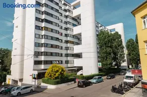 Beautiful 2-bedroom apartment near Schönbrunn - Image 1