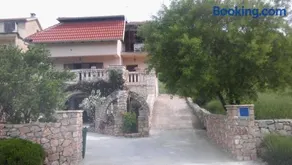 Ruža - Image 1