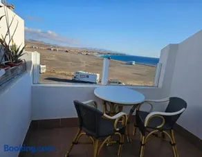 Apartamentos Cotillo Family - Image 1