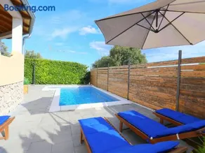Apartman Marica with swimmingpool - Image 1