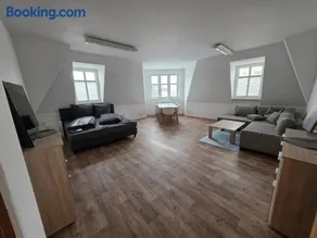 76m2 FERIENWOHNUNG - 2 RAUM WOHNUNG APARTMENT in ZITTAUER STADTZENTRUM INNENSTADT INNENRING TOP LAGE - WOHNEN AUF ZEIT IN ZITTAU - Image 1