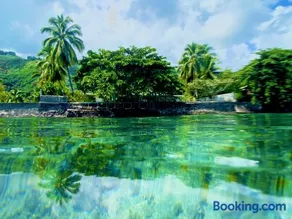 Tiny house with pool near Vaiava beach - Image 3