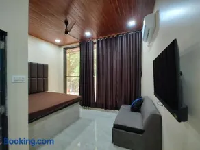 Sapphire Villa - Image 2