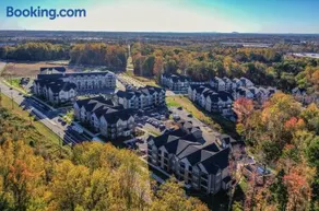 Landing at Abberly Liberty Crossing - 1 Bedroom in Henderson Circle - Image 4