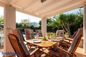 Villa mit Garten, privatem Pool und Grill - Image 2