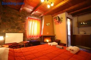 Eleni's Guesthouse - Image 2