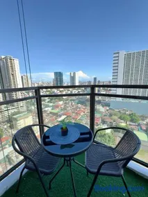 BayFront 1BR Condo in Pasay with FREE Wi-Fi, Netflix, Pool Access & Gym, Near NAIA Airport, MOA, OKADA, CCP & PICC - Image 5