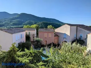 Maisonnette dans domaine avec piscine à Nyons, pays des olives - Image 1