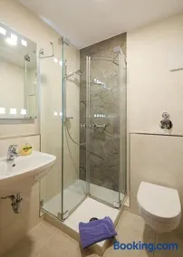 Hotel Garni Demmel - Image 4