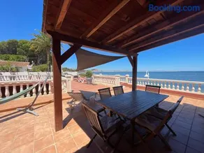 MARINETA CASSIANA "Beach Resort " Villa Ángela - Image 2