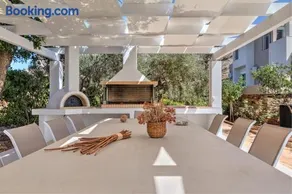 Asterion Deep Blue Villa - Image 2