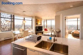 Modern Comfort Suite - Image 3