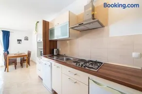 Apartments Tilda- 50m to Pebble Beach - Image 3