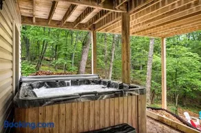 592 Spitz Lane: Basye Bungalow - Image 3