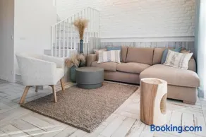 Aqua Your Stay - Image 1